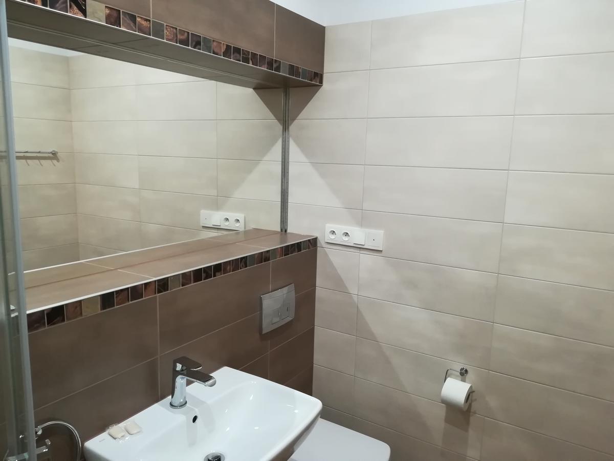 Zajazd Podjadek Osjaków Exterior foto